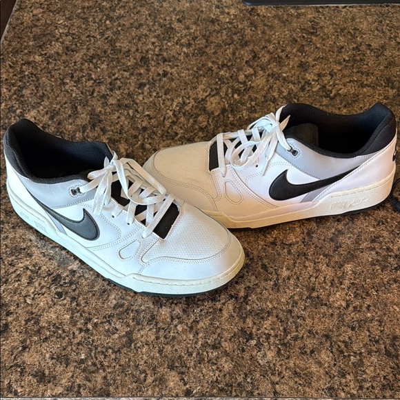 Nike Other - Nike White and Black Classic Sneakers